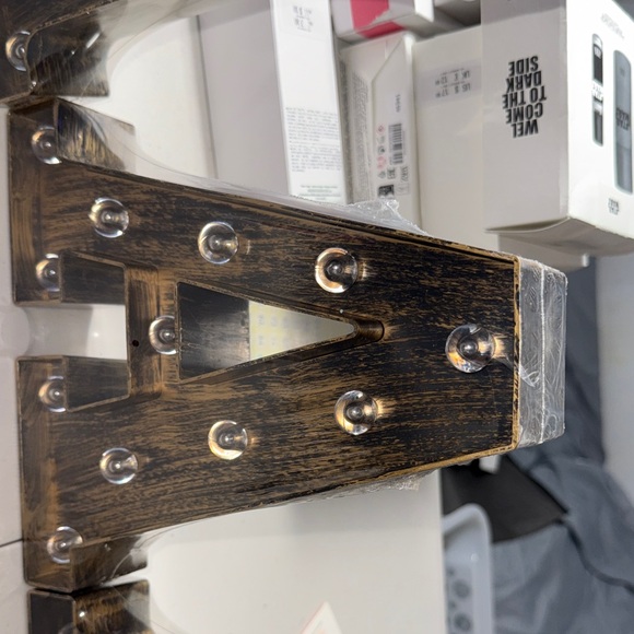 Illuminated Letter B Marquee Light - Picture 8 of 10